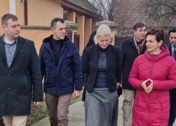 Ministarka Begović posetila Idvor
