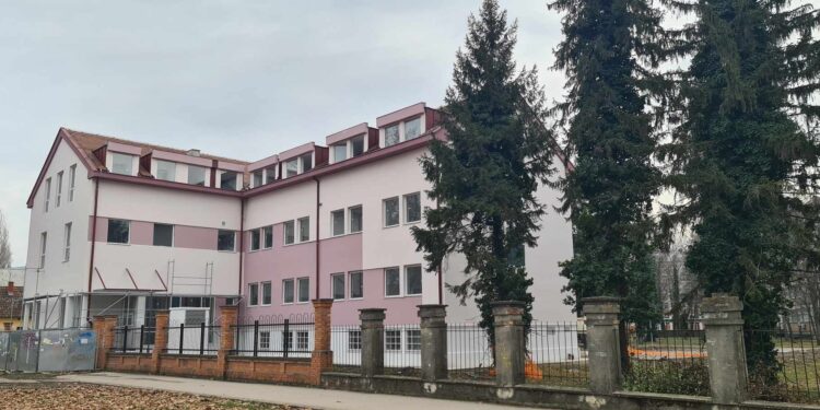 Privode se kraju radovi na zgradi Zavoda za javno zdravlje u Pančevu
