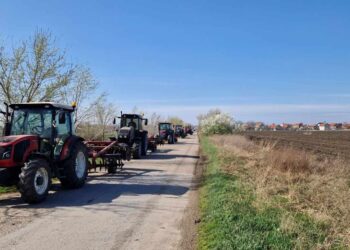 U Jabuci završeno ravnanje atarskih puteva