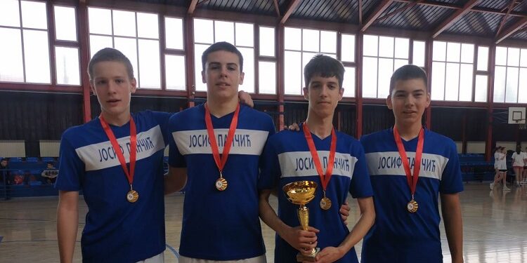 U Kovinu održano međuopštinsko takmičenje u basket 3×3
