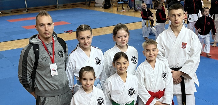 Nove medalje za karatiste Doline