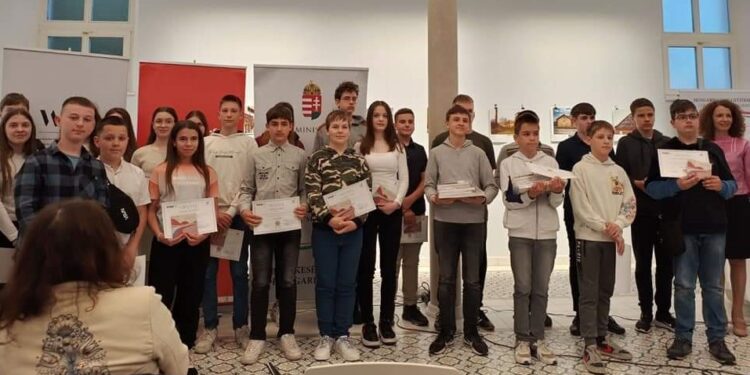 Fotografije učenika iz Debeljače među sto najboljih