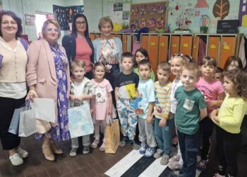 TOO Kovin dodelila zahvalnice i nagrade deci za najlepša Uskršnja jaja