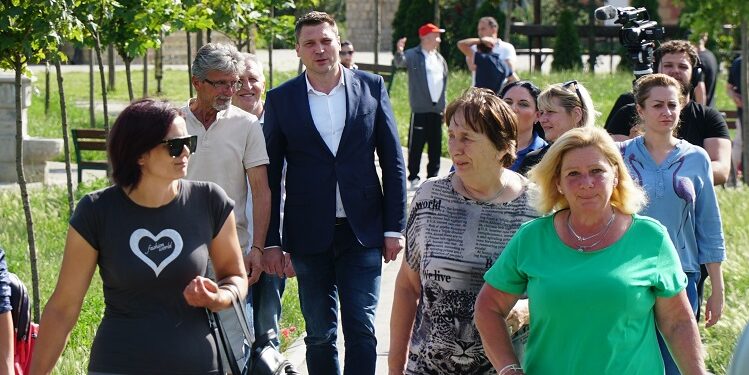 Građani govore, gradonačelnik sluša i radi: Stevanović posetio Misu i Bavaništanski put