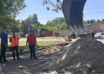 Stevanović: Gradimo 180 kilometara fekalne kanalizacije u naseljenim mestima