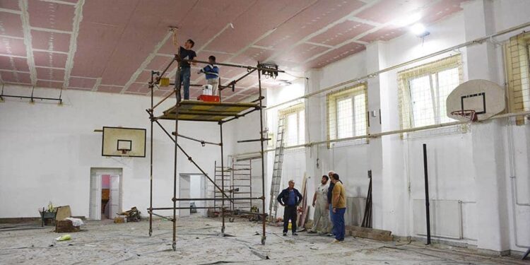 Napreduju radovi na rekonstrukciji škole u Barandi