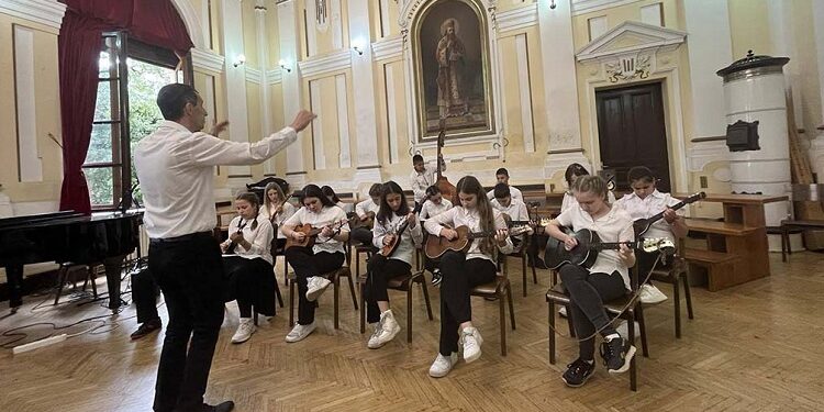 Mladi sakulski tamburaši plasirali se na Republičku smotru osnovnih škola