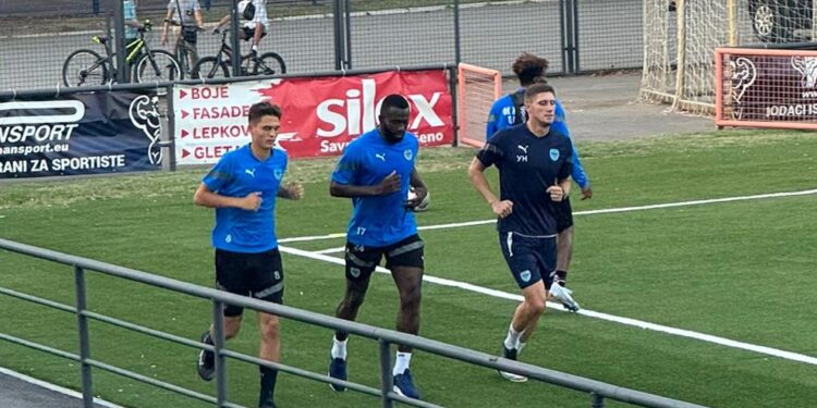 Ovo su Željini navijači željno iščekivali: Seku Sanogo na treningu superligaša iz Pančeva