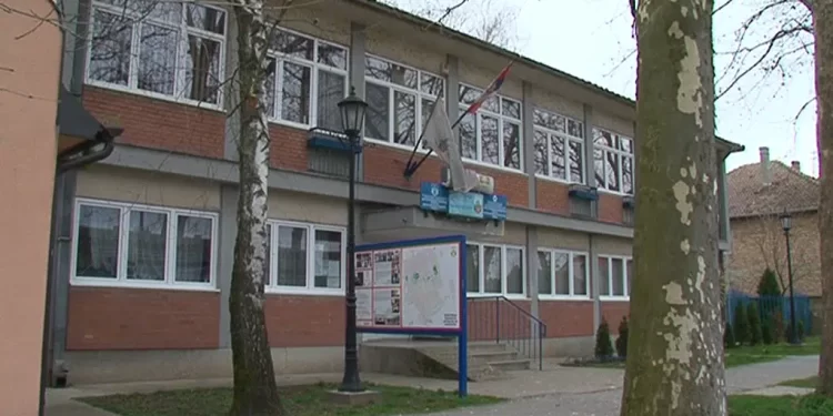 Besplatni paketi otrova za glodare dostupni u mesnim zajednicama opštine Kovačica
