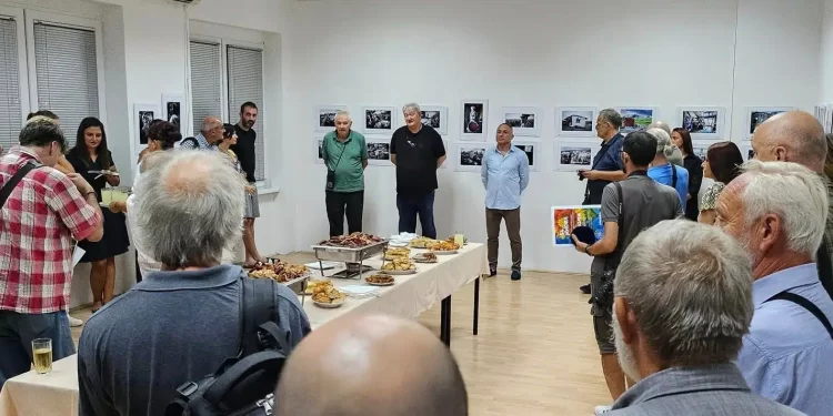 Uručenjem nagrada autorima najboljih fotografija počeo festival Žisel u Omoljici