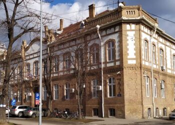 Opoziciona zloupotreba profesora i učenika ETŠ „Nikola Tesla“ nanosi veliku štetu