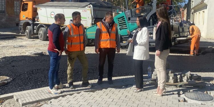 Vitman posetila radove na rekonstrukciji ulice Dimitrija Tucovića