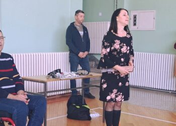 Predavanje o bezbednosti saobraćaja za učenike Gimnazije „Mihajlo Pupin“ u Kovačici