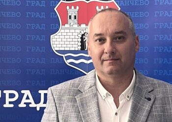 Grad Pančevo i ove godine daruje novogodišnje paketiće deci do 10 godina