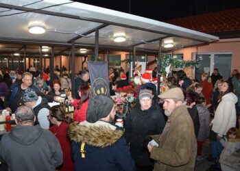 Održan Novogodišnji bazar u Opovu