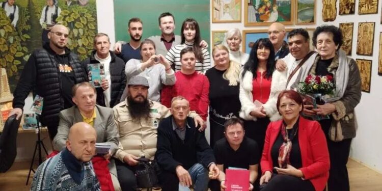 Održano multimedijalno umetničko veče u Dolovu