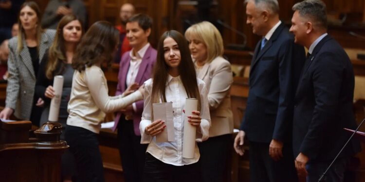 Milica Kostić iz Opova među takmičarima generacije Srbije