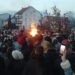 Paljenje badnjaka u hramu Svetog Save u Pančevu uz veličanstven vatromet (FOTO i VIDEO)