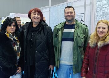 Kovinski bibliotekari na otvaranju sajma knjiga u Novom Sadu