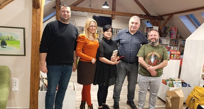 Branko Stanković promovisao roman „Vera svetovidska“