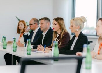 Mesarovićeva sa rukovodstvom Brosea razgovarala o planovima za otvaranje novih pogona