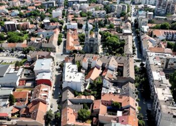 Turizam u Pančevu: Crkve i Gimnazija svedočanstvo vremena (VIDEO)
