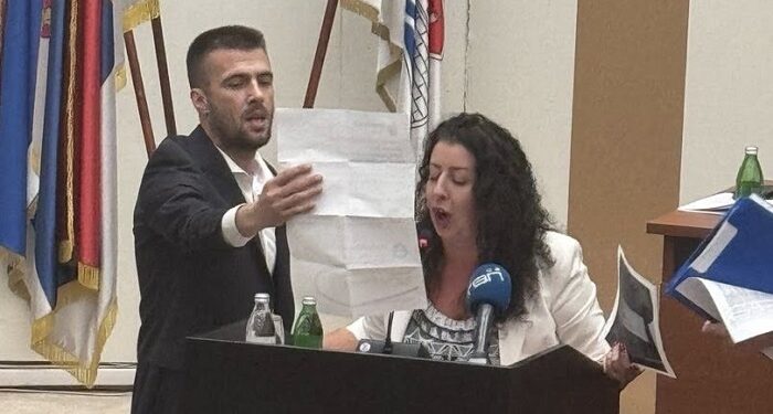 Tešić, Mladenović i Levnajić odlučno se suprotstavili uvredama i lažima opozicije