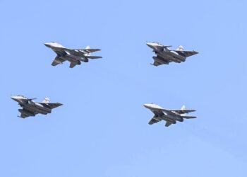 Pančevačka Utva praviće delove za francuske Rafale
