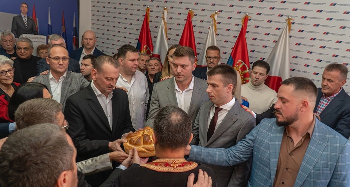 Sveta Petka proslavljena u domu SNS u Pančevu (VIDEO)