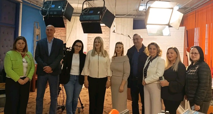 Predstavnici Departmana za Rumune izvan granica Rumunije posetili RTV Kovačica