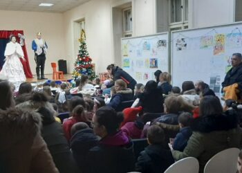 U Kačarevu novogodišnji paketići za najmlađe