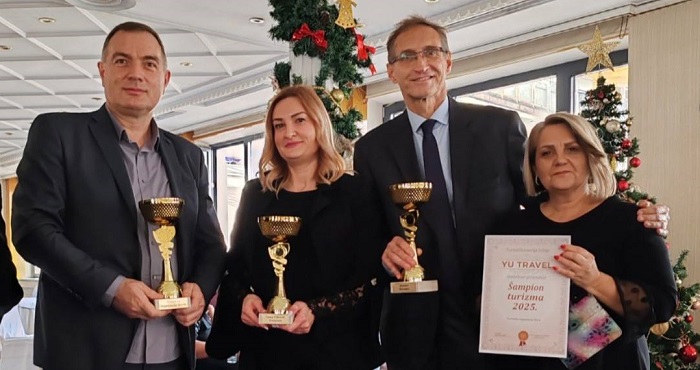 Zlatna amfora Turističkoj organizaciji opštine Kovin za „Kovinsku regatu 2025“