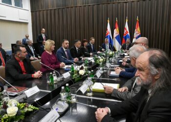 Vučić i Pelegrini: Završetak radova na Domu kulture u Padini do 2027. godine