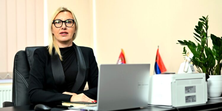 Novogodišnja čestitka predsednice Opštine Opovo Anke Simin Damjanov