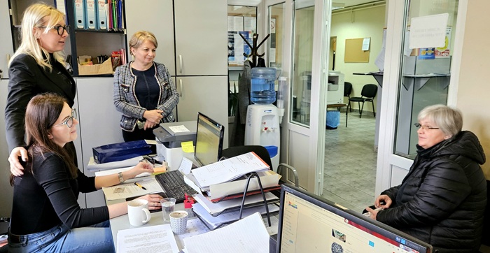 Predsednica opštine Opovo posetila punktove za podnošenje prijava za upis objekata