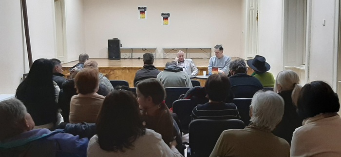 Održano književno veče Igora Marojevića u Domu kulture Kačarevo