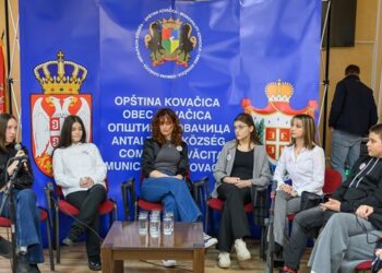 Međunarodni dan maternjeg jezika u Kovačici – Glasovi mladih o višejezičnom obrazovanju