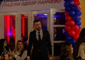SNS Pančevo ukazao veliko poštovanje svojim članicama (VIDEO)