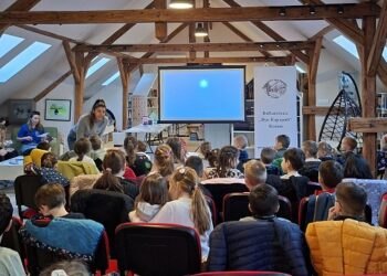Susreti jezika, knjige i najmlađih: Mart započet raznovrsnim programima u kovinskoj biblioteci