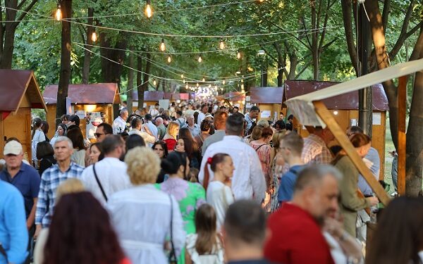 Pančevo Wine Weekend vraća se u Narodnu baštu: Vikend vina, gastronomije i dobre muzike