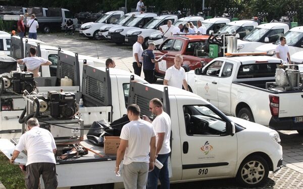 „Čistoća“ sutra započinje veliku akciju suzbijanja odrslih komaraca sa zemlje i vode