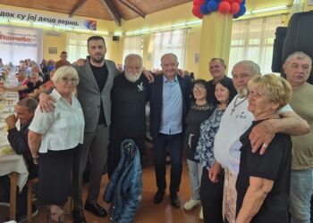 GO SNS Pančevo organizovao izlet i druženje za svoje najstarije članove