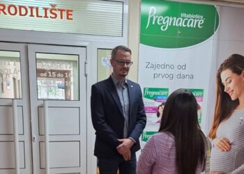Opšta bolnica Pančevo: Akcija Crvenog krsta „Paket za novorođenu bebu“