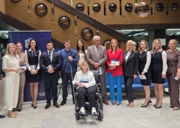 Održana prva obuka za komunikaciju i rad sa osobama sa invaliditetom u filijali banke Poštanska štedionica u Pančevu