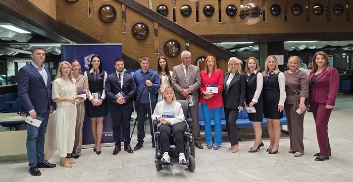 Održana prva obuka za komunikaciju i rad sa osobama sa invaliditetom u filijali banke Poštanska štedionica u Pančevu