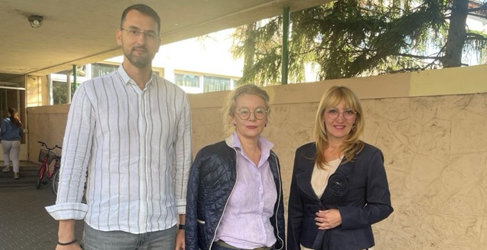 Mali maturanti polažu završni ispit iz matematike