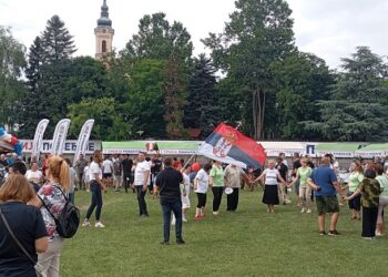 Glišić, Malović, Kešelj i Stevanović u Dolovu: Ujedinili ste Šumadiju, jug i Banat