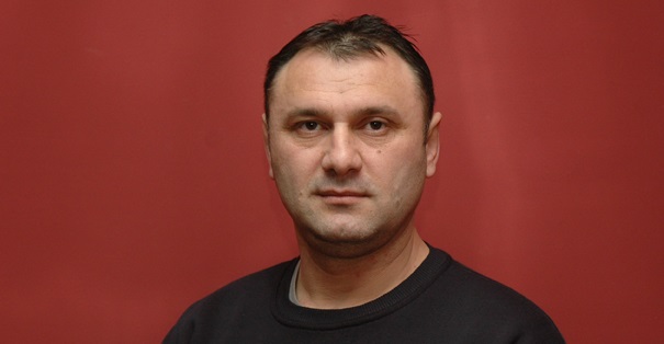 Stolar na „državnim jaslama“, a Srbija mu ne valja?