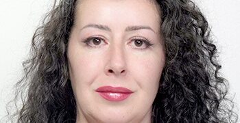 Politička nemoć zatočena u mržnji: „Odbornica“ Maksić ponovo krši zakone