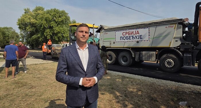 Gradonačelnik Pančeva u Omoljici: Nastavljamo ulaganje u putnu infrastrukturu, to je politika SNS